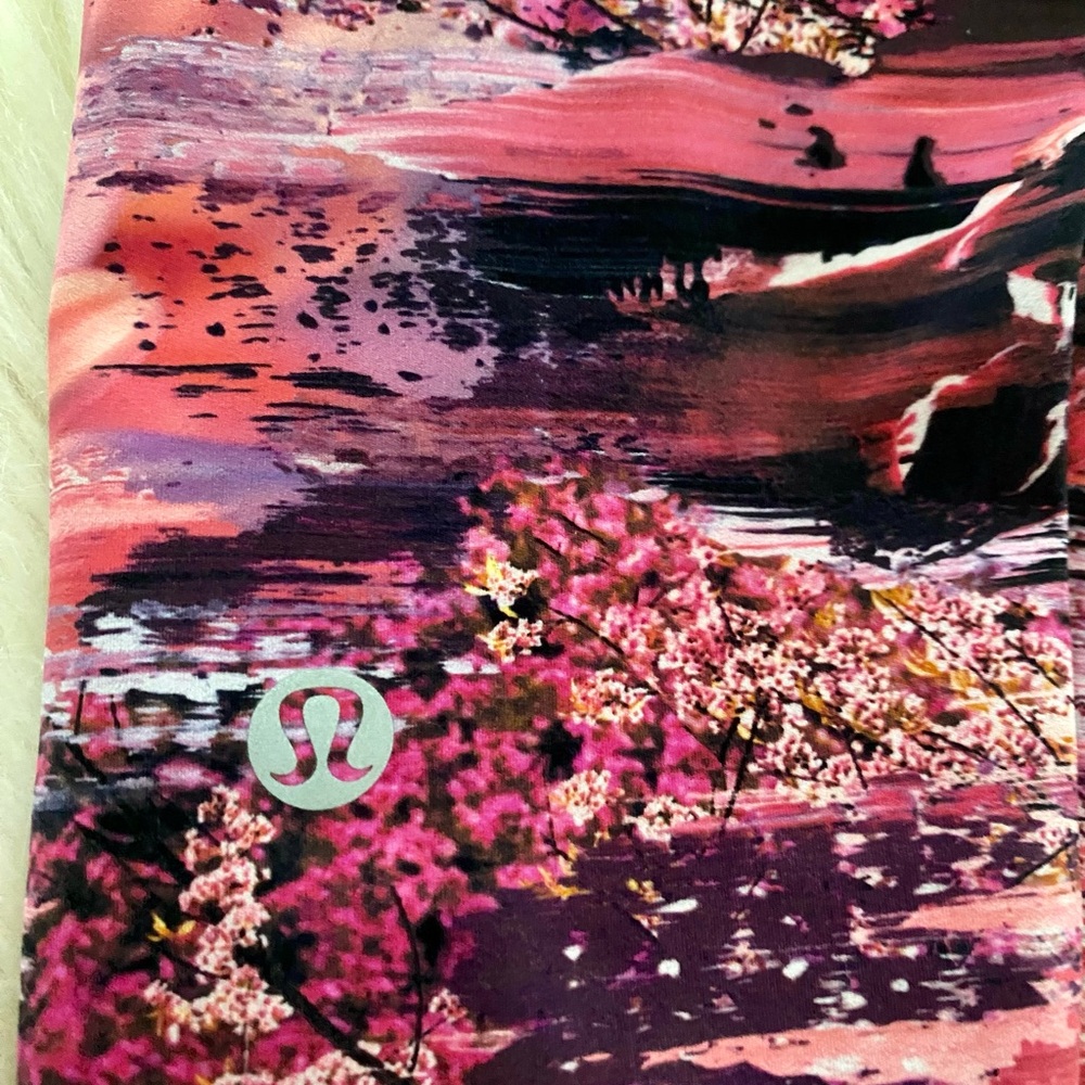 Lululemon Pink and Purple Patterned Cropped Leggings